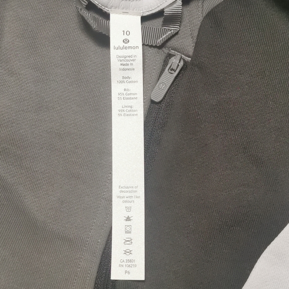 New condition Lululemon size 10 hoodie - Picture 3 of 3